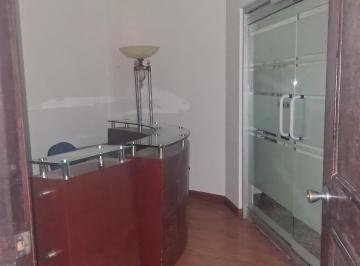 Oficina comercial · 123m² · 2 Estacionamientos · Alquilo Oficina Amoblada