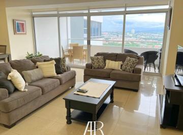 Apartamento de 3 habitaciones, Panamá · Alquilo Apartamento Amoblado en Costa del Este