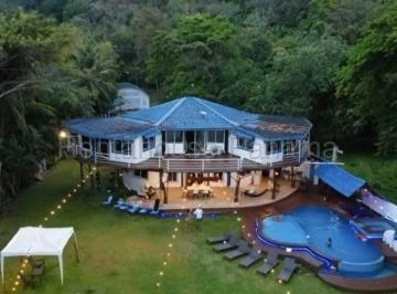 Casa de 4 habitaciones, Portobelo · Venta de Casa en Colon
