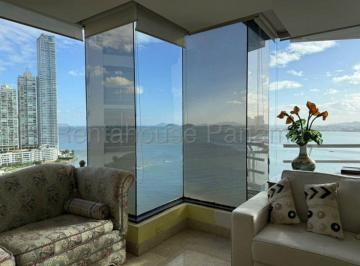 Apartamento de 2 habitaciones, Panamá · Venta de Apartamento Amoblado en PH Los Delfines | Ascensor Shabat, Pisos de Mármol y Cbe