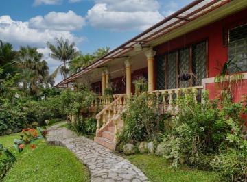 Casa de 2 habitaciones, Bugaba · Finca Residencial de 3.69 Hectáreas con Lagos, Rio y Bosque