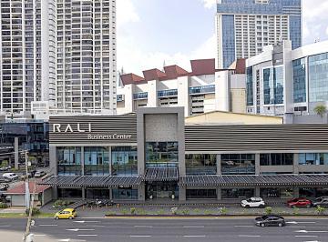 Oficina comercial · 55m² · 1 Recámara · 29 Estacionamientos · Alquiler de Oficinas en Av Balboa