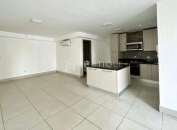 Apartamento de 2 habitaciones, Panamá · Venta de Apartamento en Obarrio – PH Park City