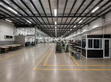 Bodega-Galpón-Depósito · 9364m² · 10 Estacionamientos · Oportunidad Galera en Ojo de Agua - Se Vende