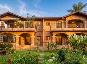 Apartamento de 2 habitaciones, Boquete · Apartamento Amueblado Amplio en Planta Baja en Valle Escondido Boquete