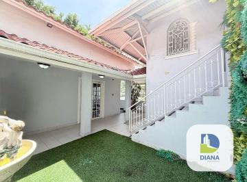 Local comercial · 485m² · 8 Recámaras · 5 Estacionamientos · Venta de Casa Comercial