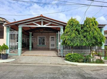 Casa de 3 habitaciones, La Chorrera · Venta de Casa en Chorrera Ddb26 - 4998