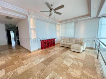 Apartamento de 3 habitaciones, Panamá · Venta de Apartamento en San Francisco