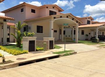 Casa de 3 habitaciones, La Chorrera · Vendo Casa Sin Habitar en Costa Verde