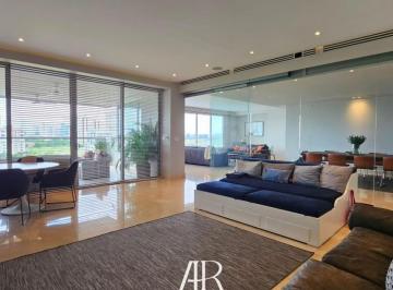 Apartamento de 4 habitaciones, Panamá · Vendo Exclusivo Apartamento en Santa Maria
