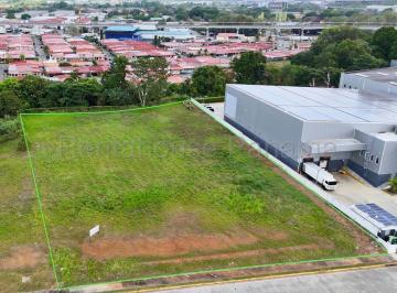 Terreno / Lote , Panamá · Amplio Terreno en Venta en Las Mananitas