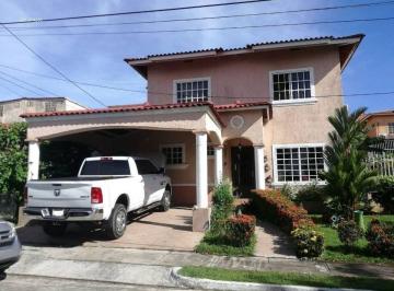 Casa de 3 habitaciones, La Chorrera · Venta de Casa en Chorrera Abs26 - 8148