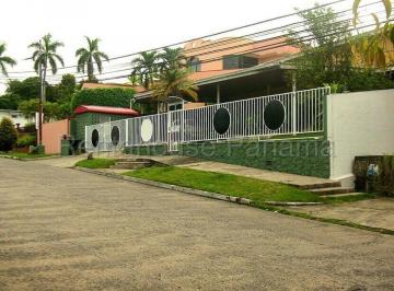 Casa de 5 habitaciones, Panamá · Vendo Casa en Betania Los Angeles