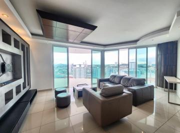 Apartamento · 220m² · 3 Recámaras · 2 Estacionamientos · PH Highland View | 220 m² | 3 Recámaras con Baño Am