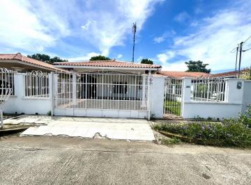 Casa · 107m² · 3 Recámaras · ID 25234 Se Vende en Quintas de Nuevo Arraiján