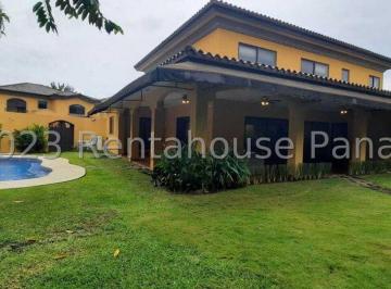 Casa de 4 habitaciones, Panamá · Venta de Casa en Costa del Este 24lbr2842