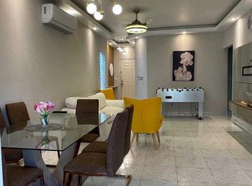 Casa · 325m² · 3 Recámaras · 2 Estacionamientos · Venta Casa Altos de Las Praderas de San Antonio Remodelada Moderna 3r
