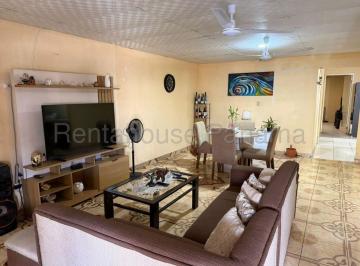 Casa de 2 habitaciones, Panamá · Casa en Venta en Tocumen