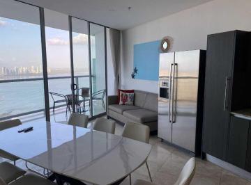 Apartamento · 98m² · 2 Recámaras · 1 Estacionamientos · Alquiler de Apartamento en PH Trump, Punta Pacifica
