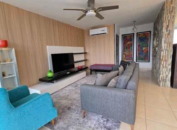 Apartamento · 112m² · 2 Recámaras · 2 Estacionamientos · Centrico Apartamento Amoblado P. H Ecco Tower