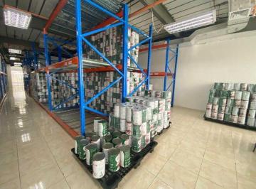 Local comercial · 228m² · 1 Recámara · Alquiler Local/bodega Plaza Conquistador Nrr