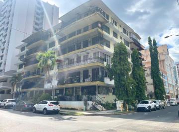 Apartamento de 3 habitaciones, Panamá · Venta de Apartamento en Obarrio