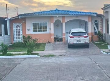 Casa de 3 habitaciones, Panamá · Venta de Casa en Don Bosco