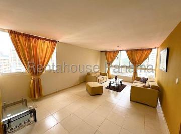 Apartamento de 3 habitaciones, Panamá · Alquiler Apartamento Amoblado Aurora Tower