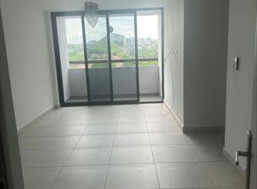 Apartamento de 2 habitaciones, Panamá · Cj Se Alquila Amplio Apartamento con Linea Blanca en Condado del Rey