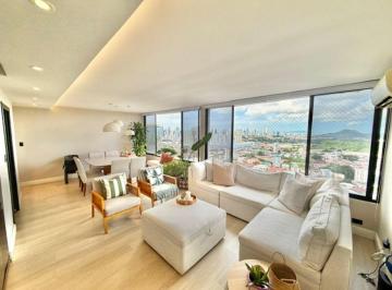 Apartamento de 3 habitaciones, Panamá · Venta Apartamento Remodelado PH Pacific Hills 200 con Gran Vista