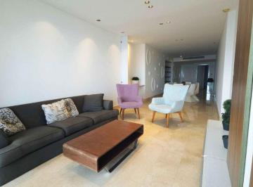 Apartamento de 2 habitaciones, Panamá · Oportunidad Apartamento PH Yoo Av Balboa Bella Vista - Amoblado
