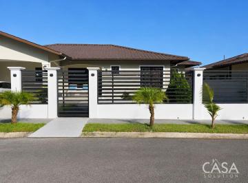 Casa de 3 habitaciones, David · Vivienda Cercada de 3 Dorm. en Venta en Las Colinas David Chiriqui