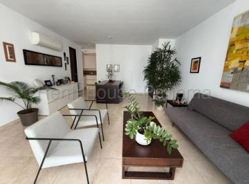 Apartamento de 2 habitaciones, Panamá · Venta de Apartamento en San Francisco