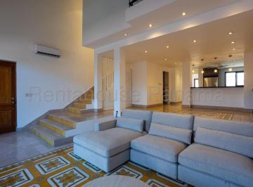 Apartamento de 3 habitaciones, Panamá · Apartamento en Venta en Casco Antiguo. 26 - 9009.