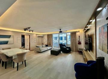 Apartamento de 3 habitaciones, Panamá · Apartamento en Venta en El Cangrejo