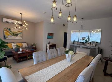 Apartamento de 3 habitaciones, Panamá · Embassy Club. 276 m 3r 3.5b Den $677,000.00neg