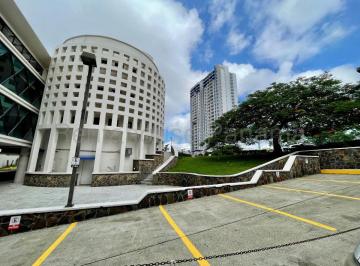 Edificio en venta con muy buena ubicacion. Excelente para bancos, comercios gran · Edificio en Transistmica Plaza Agora en Venta