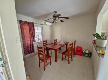 Casa de 3 habitaciones, Panamá · Venta Casa Versalles