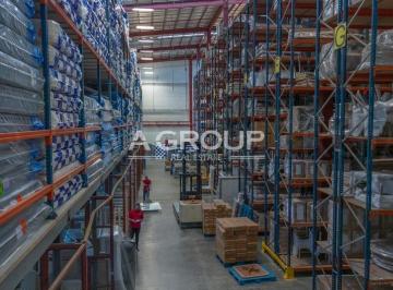 Bodega-Galpón-Depósito · 5408m² · 20 Estacionamientos · La Locerìa - Se Vende Exclusiva Bodega