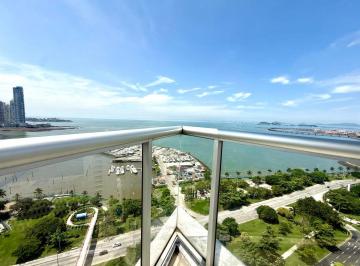 Apartamento de 2 habitaciones, Panamá · Apartamento PH Yacht Club 217 m² Av Balboa