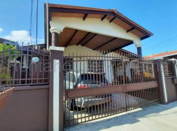 Casa de 3 habitaciones, San Miguelito · Venta de Casa en Brisas del Golf