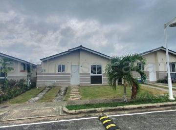 Casa de 2 habitaciones, Arraiján · Casa en Venta en Vista Alegre