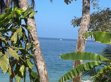 Casa de 3 habitaciones, Antón · Casa de 548 m² con 3 Recámaras en Venta en Río Hato Farallon
