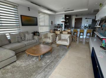 Apartamento de 3 habitaciones, Panamá · Alquiler en Santa Maria PH Greenview Apartamento
