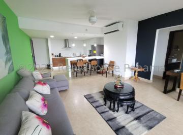 Apartamento de 2 habitaciones, Playas · Apartamento en Playa Blanca PH Nikki Beach en Venta