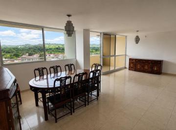 Apartamento de 3 habitaciones, Panamá · Venta Apartamento Plaza Dorada El Dorado, Balcón Vista Panorámica