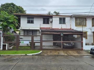 Casa · 300m² · 3 Recámaras · 2 Estacionamientos · ID 26550 Hermoso Dúplex en Privilegiada Zona Residencial