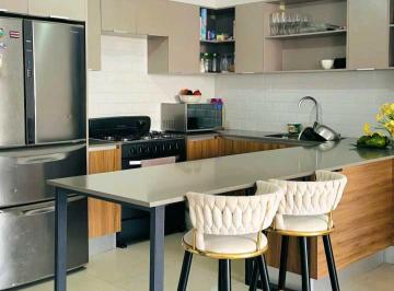Casa · 278m² · 3 Recámaras · 2 Estacionamientos · Alquiler de Casa en Brisas Golf, Golf Gardens