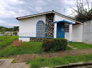 Casa de 3 habitaciones, La Chorrera · Venta de Casa en Chorrera Abs26 - 2971