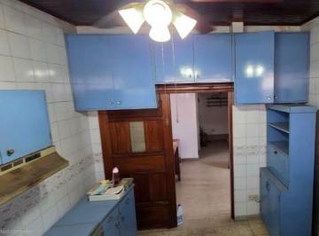 Casa · 755m² · 3 Recámaras · 3 Estacionamientos · Casa en Venta Pueblo Nuevo 755 m² de Terreno $370,000